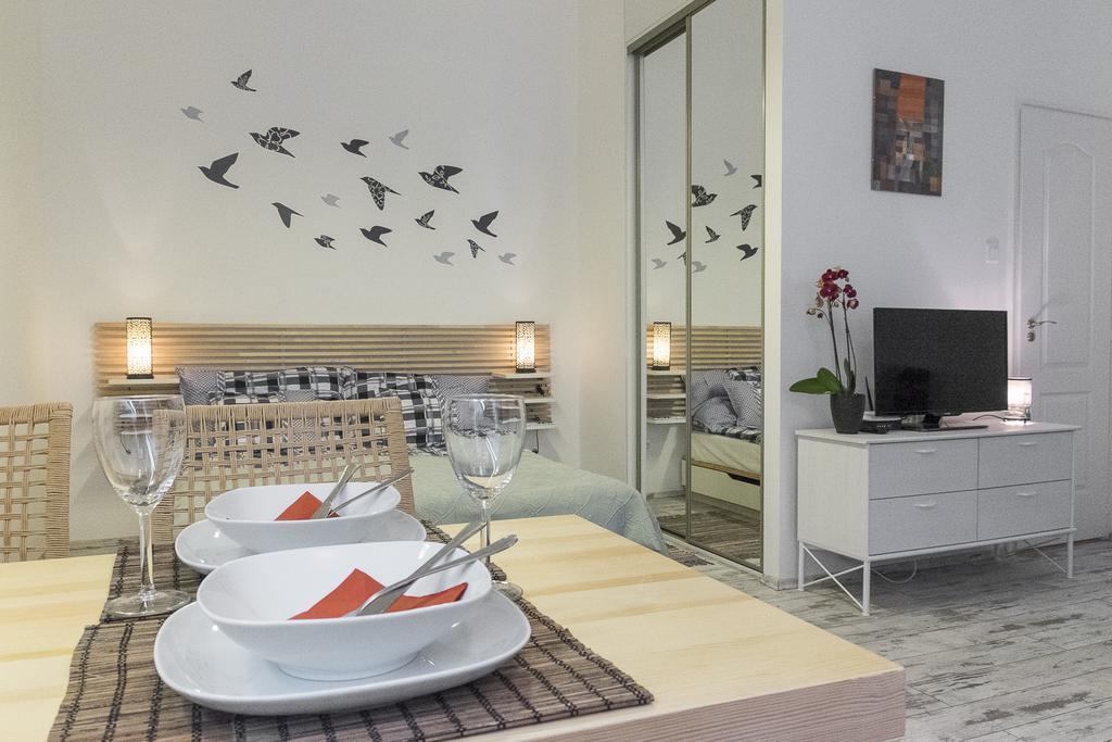 Standard Apartment By Hi5-Liszt Ferenc Square Budapest Exteriör bild