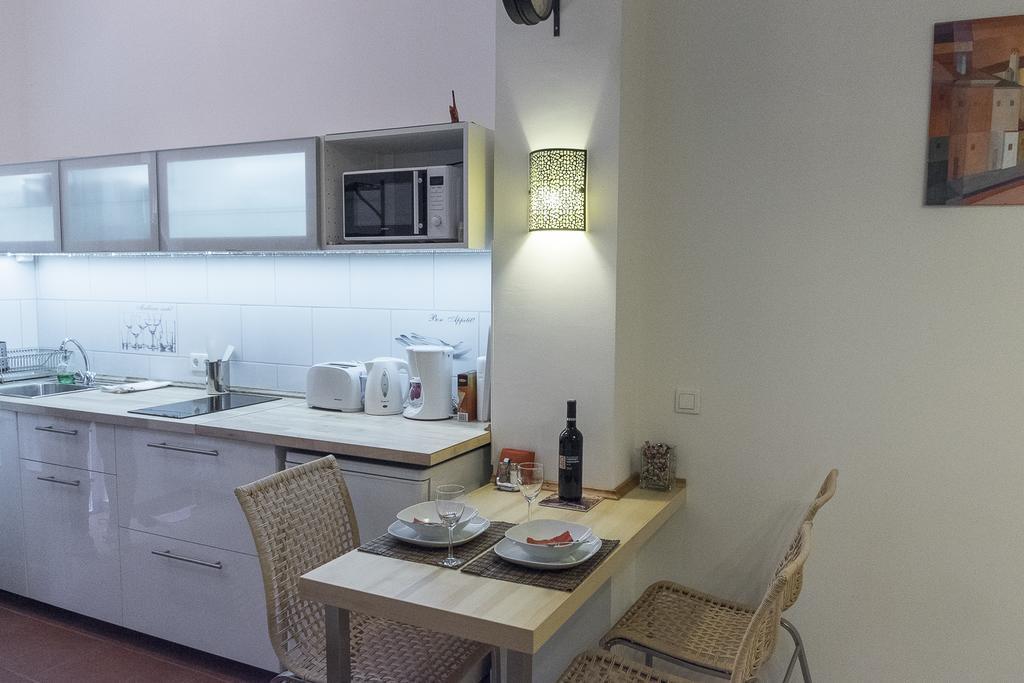 Standard Apartment By Hi5-Liszt Ferenc Square Budapest Exteriör bild